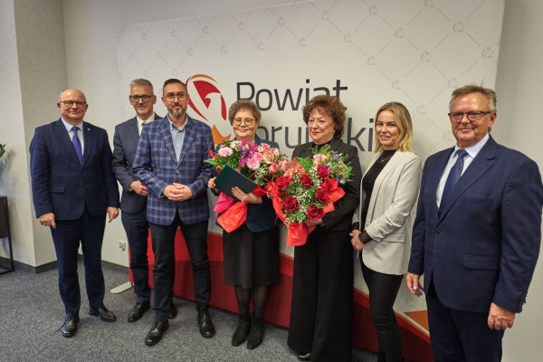 Wyjątkowe wyróżnienia dla osób zasłużonych Powiatowi Toruńskiemu