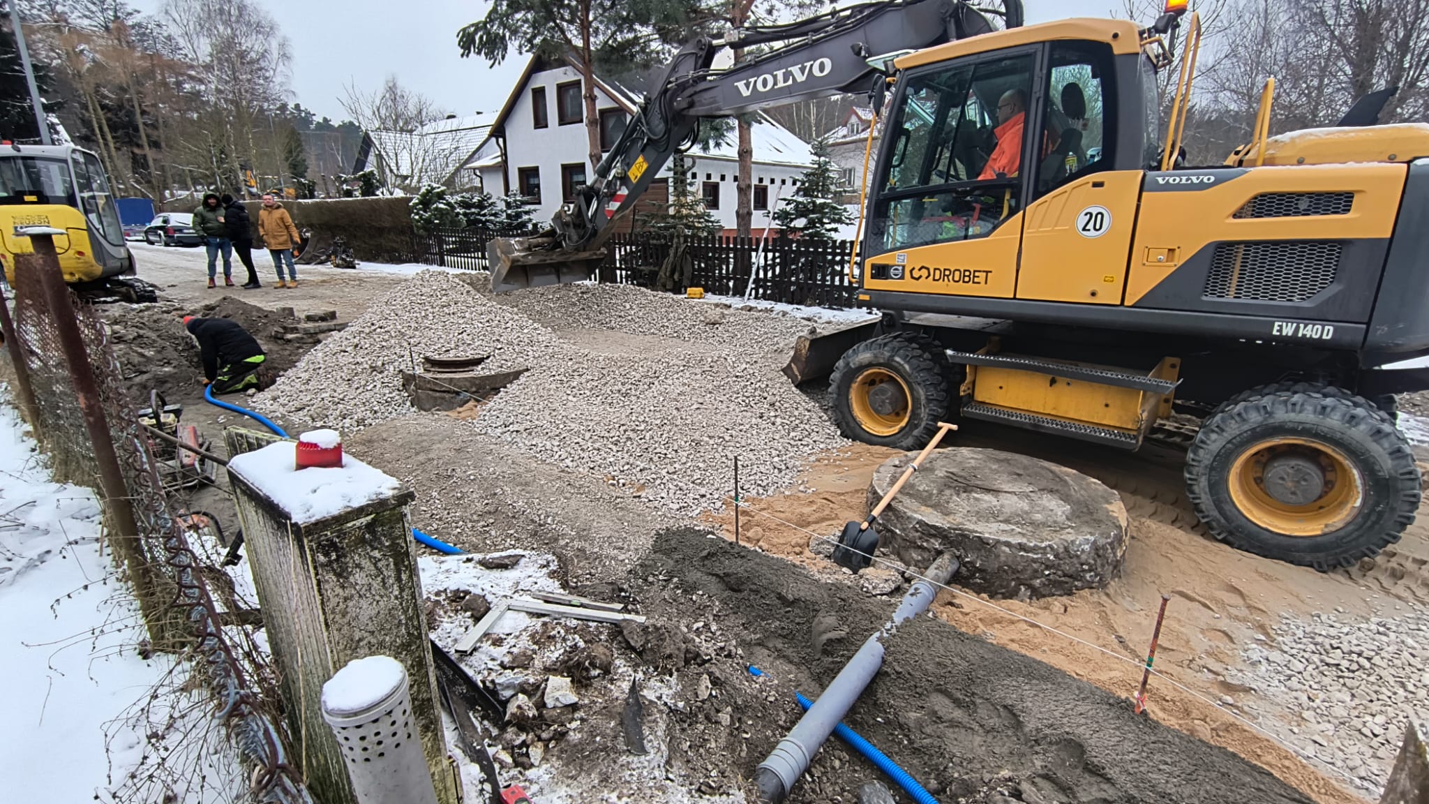 Ruszyła przebudowa ul. Krótkiej w Cierpicach. Powstanie plac manewrowy