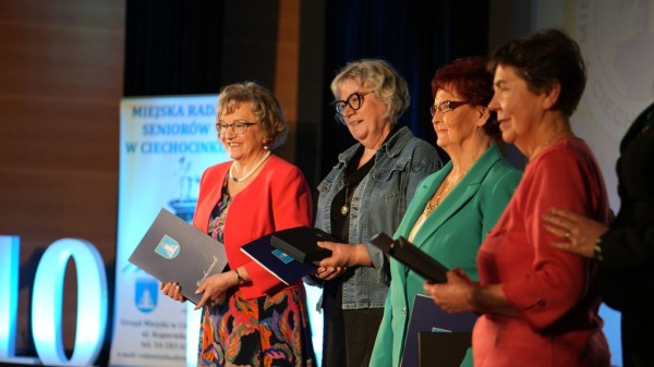 10 lat Miejskiej Rady Seniorów w Ciechocinku. Jubileuszowa sesja i podziękowania