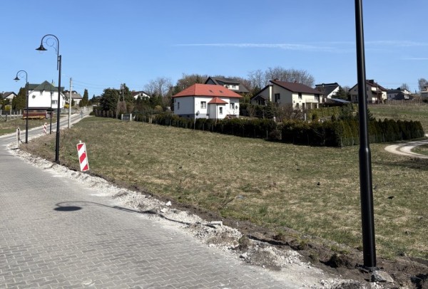 Jaśniej i bezpieczniej w Kikole. Nowe oświetlenie LED przy Złotej Górce i dworcu