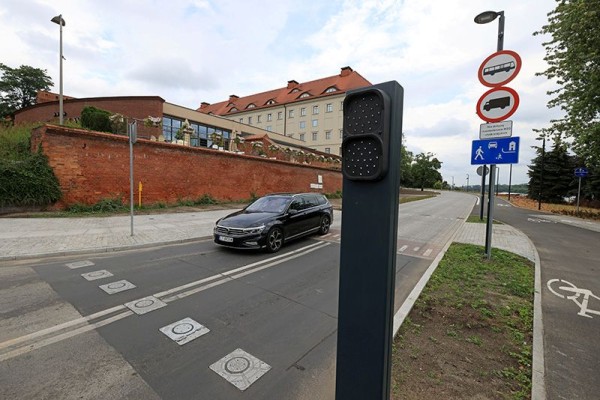 Od majówki do końca sierpnia w weekendy toruński Bulwar Filadelfijski tylko dla pieszych