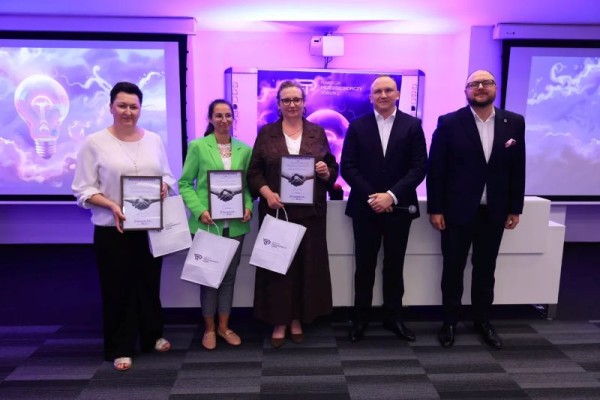 Space Link zastąpił Toruński Inkubator Technologiczny. Podziękowania dla Dyrektor Biura Metropolii Toruńskiej Mai Lewandowskiej-Robak